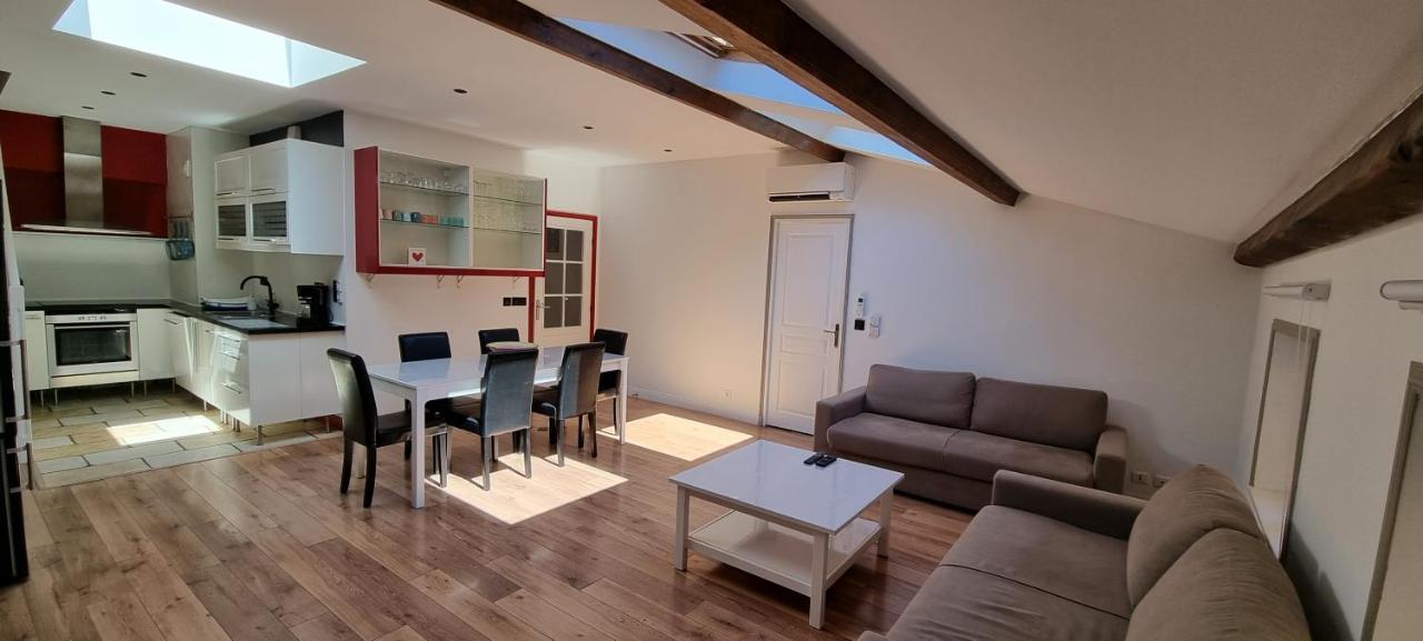 Loft 80M2 En Plein Coeur De La Vieille Ville 3 Etoiles Тулон Екстер'єр фото