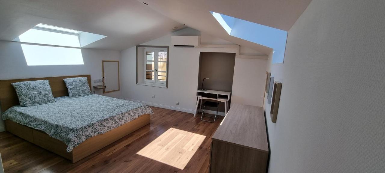 Loft 80M2 En Plein Coeur De La Vieille Ville 3 Etoiles Тулон Екстер'єр фото