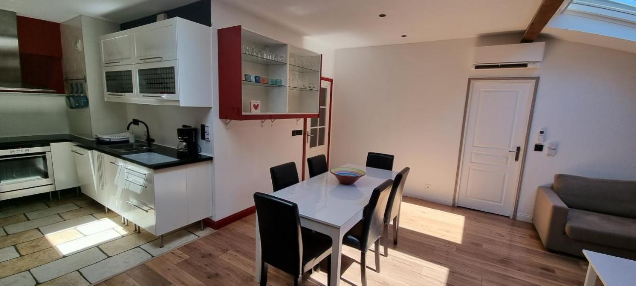 Loft 80M2 En Plein Coeur De La Vieille Ville 3 Etoiles Тулон Екстер'єр фото