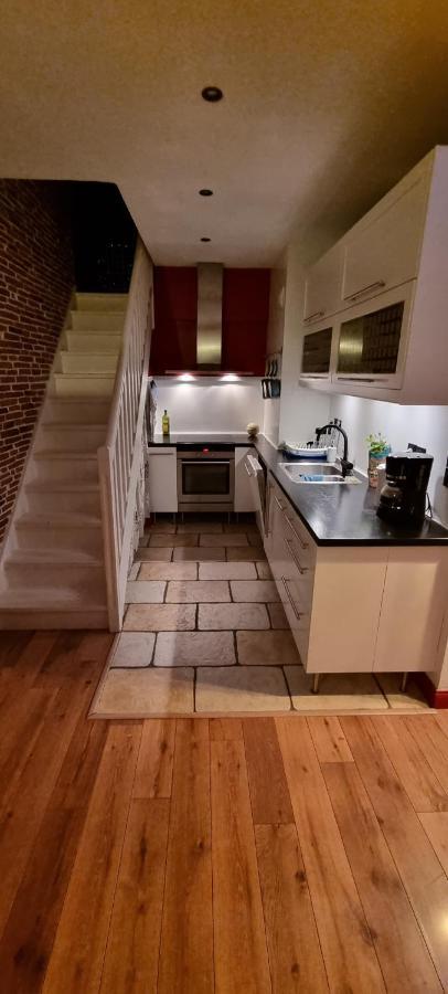 Loft 80M2 En Plein Coeur De La Vieille Ville 3 Etoiles Тулон Екстер'єр фото